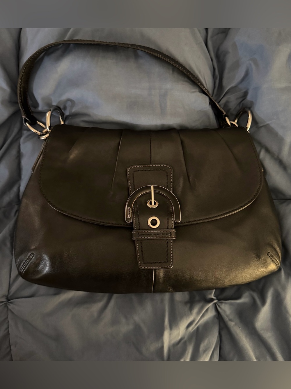 Coach black leather hobo bag shoulder bag Y2K 90s blue lining in great condition